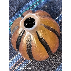千年瑪瑙瓜棱珠子_