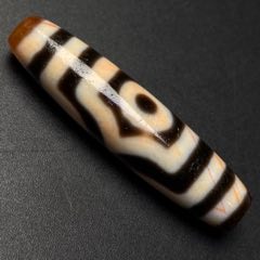 藏區(qū)回流老料高油包漿滿朱砂【三眼天珠】_