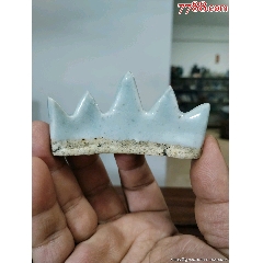 （全品）清中期豆青釉文房筆架山，文房器路份高尺寸：直徑8cm，高4.5cm(au41741336)