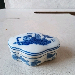 清代粉盒