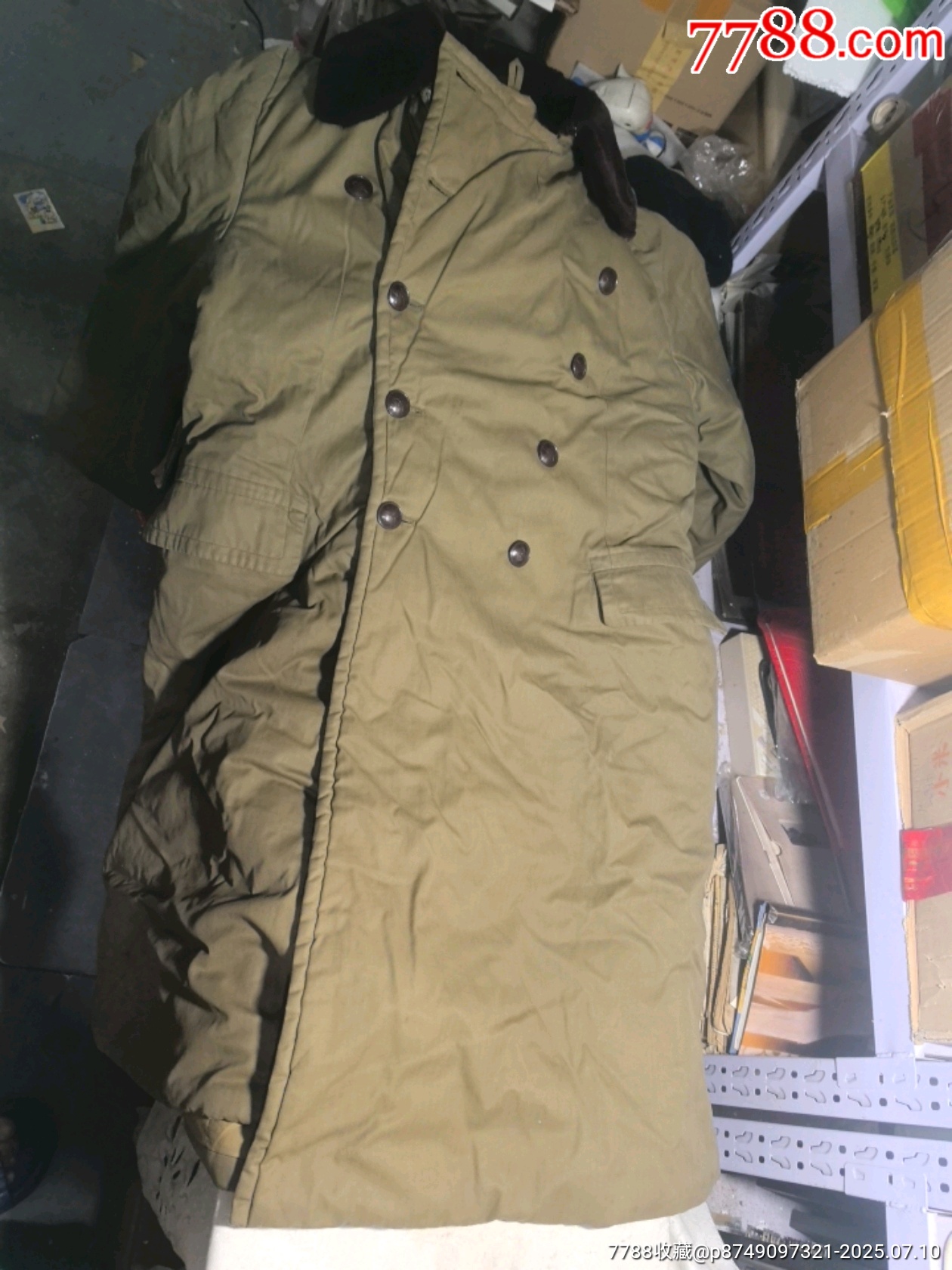 64年2号军大衣一件品相可以后长112厘米胸围60