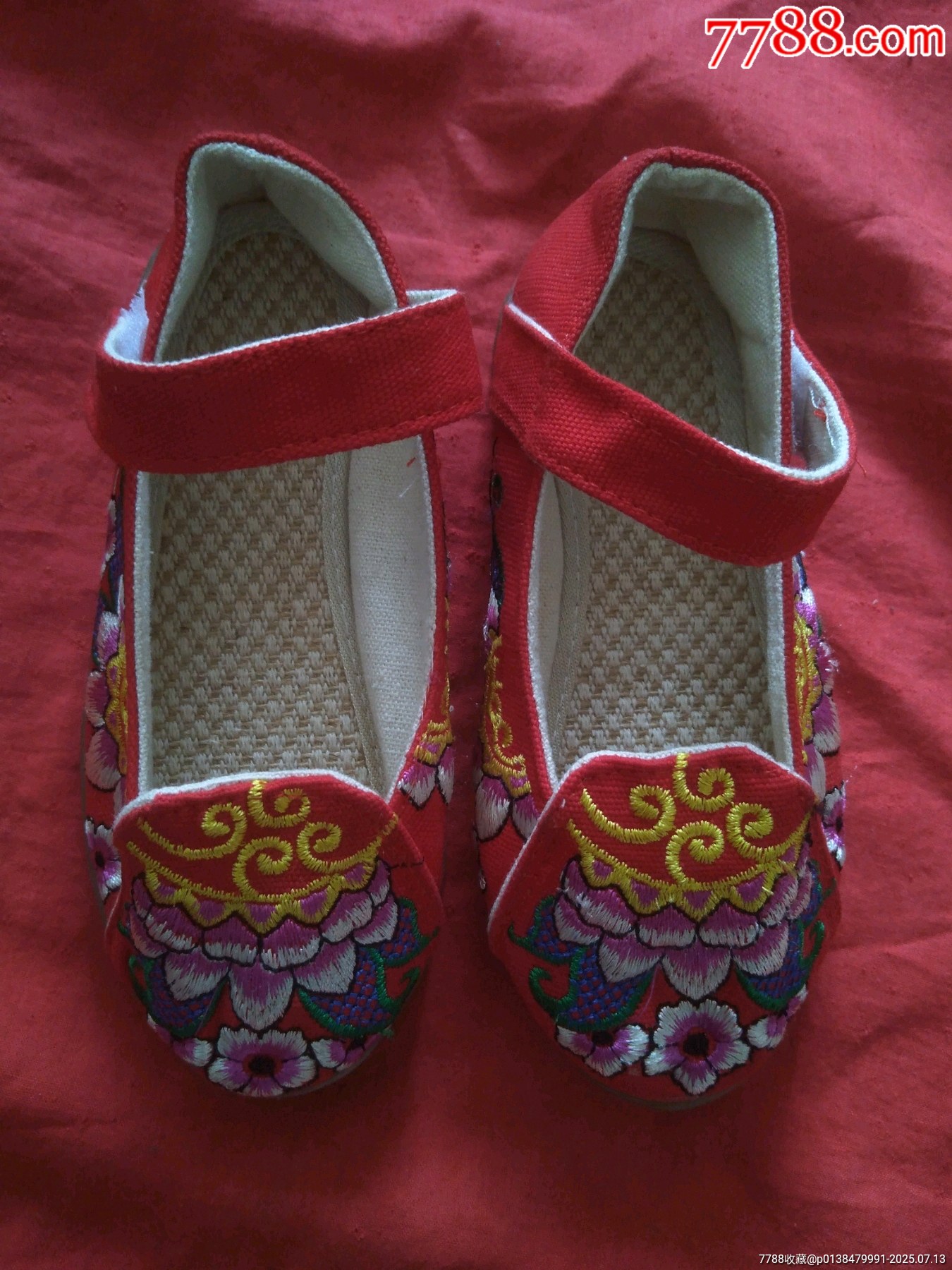 儿童绣花鞋17码〈全新〉