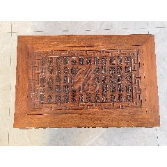 福字桌，有磕碰