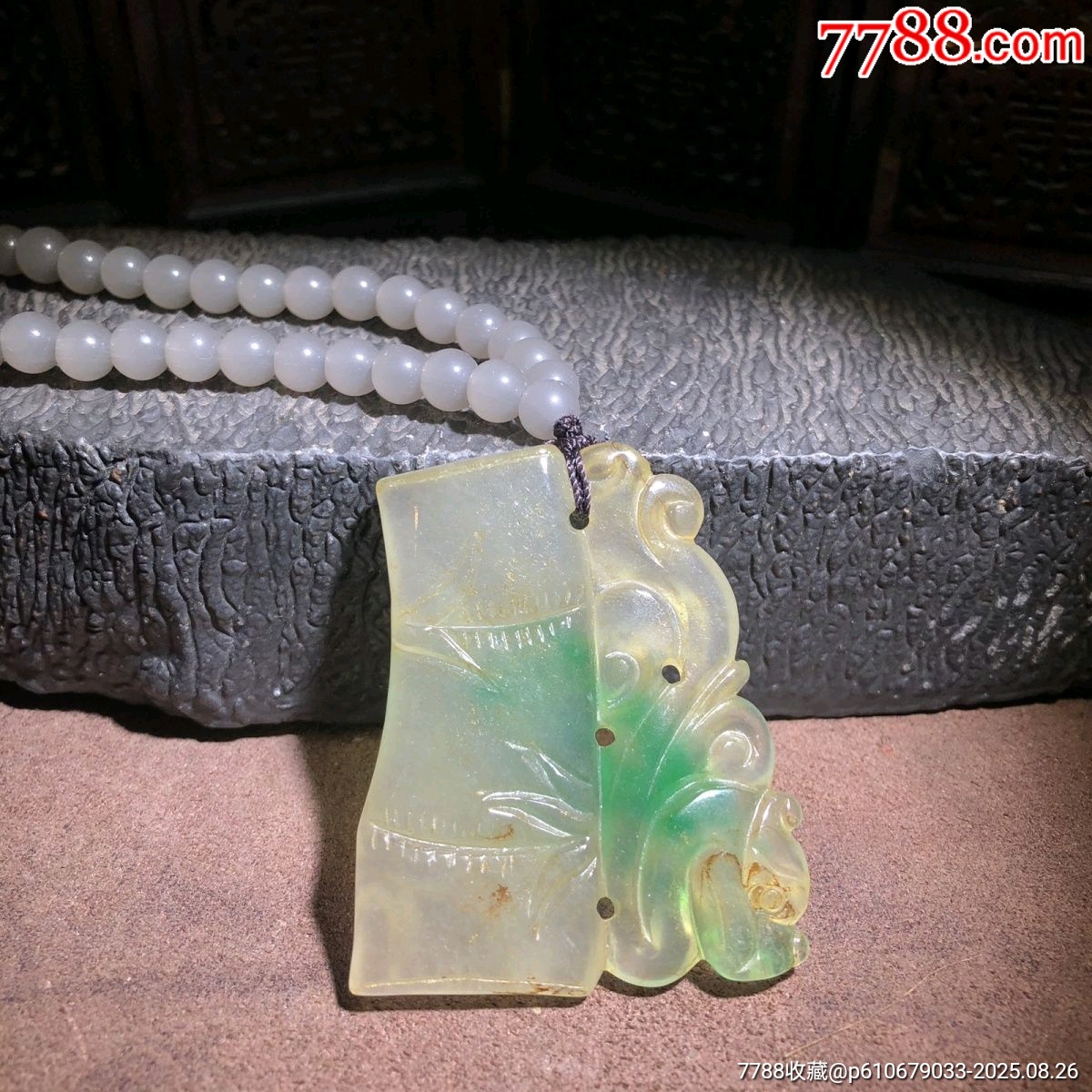 清代冰種飄花翡翠_價(jià)格360元_第2張_