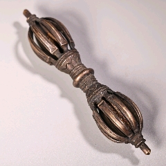 珍品旧藏西藏收纯铜九股多杰降魔杵法器- 其它佛/道藏品-7788旧书网
