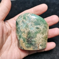 原味極美品翡翠原石篆刻印章一枚(au42748436)