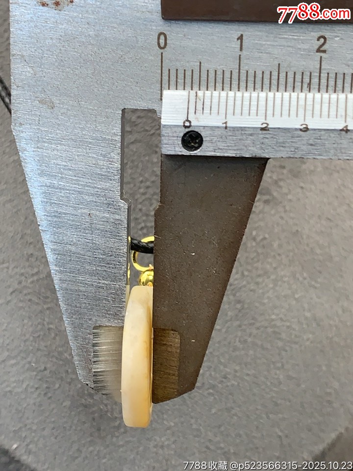 純天然和田玉籽料錢幣平安扣_價(jià)格10元_第7張_