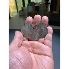 清 山鬼雷霆 背八卦 挂花 清 山鬼雷霆 背八卦 挂花 清代山鬼背八卦花钱