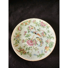 清中期道光豆青釉粉彩花鳥蟲賞盤尺寸：18cm品相：全品沒毛病這個鳥畫得(zc42856372)