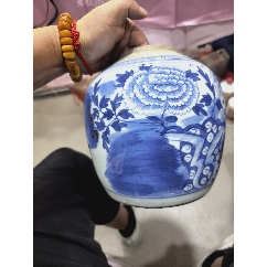 一大一小糖缸。