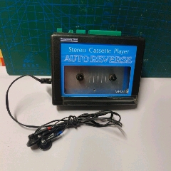 METAL[GEN39029]日本磁帶機(jī)十原耳機(jī)（通電）部有瑕疵！??！