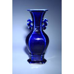 清乾隆祭蓝釉六方双耳瓶__【7788收藏】