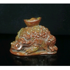 壽山石印章擺件，尺寸約14*11*10公分，重量約1708克，