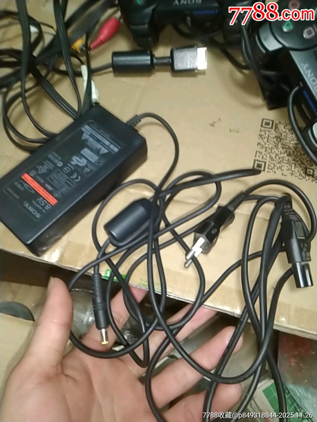 索尼游戲機(jī)一套(品相如圖，歡迎收藏)_價(jià)格210元_第12張_