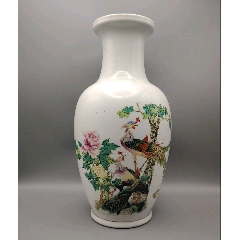 美國回流解放初567細(xì)路粉彩鳳穿牡丹大賞瓶品相：全品如圖尺寸：