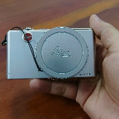 萊卡DLUX2數(shù)碼CCD卡片機(jī)