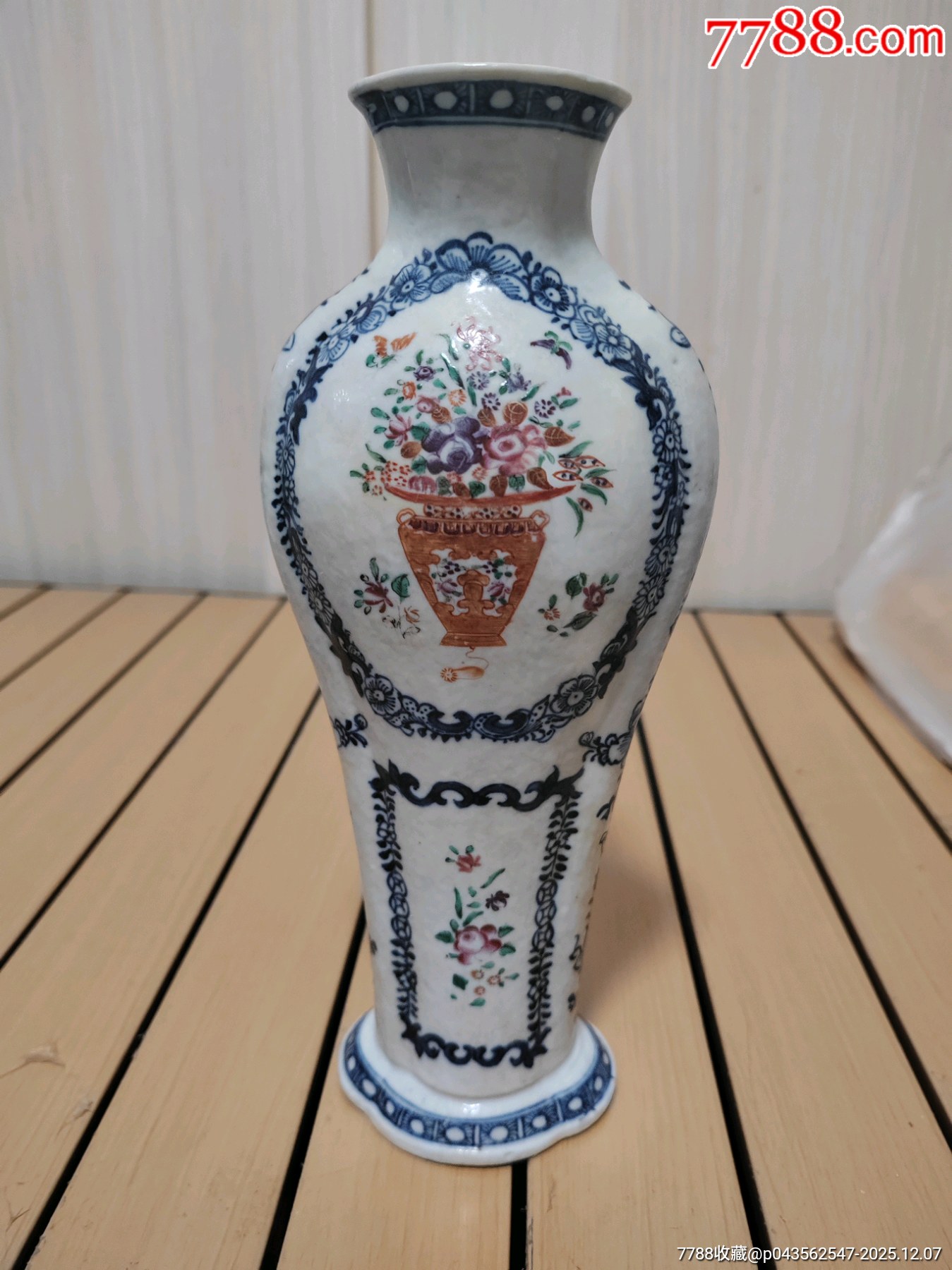 清乾隆青花开窗粉彩花卉纹海棠瓶_彩绘瓷/彩瓷_图片鉴赏_收藏价值_7788