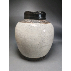 已鑒定清中晚期哥釉大罐