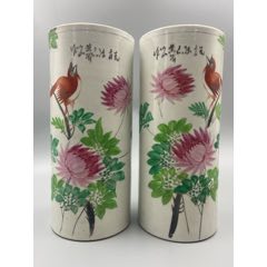 歐洲回流，晚清民國(guó)粉彩花鳥帽桶一對(duì)。畫工精細(xì)，畫工絕對(duì)算是同類題材中的佼佼