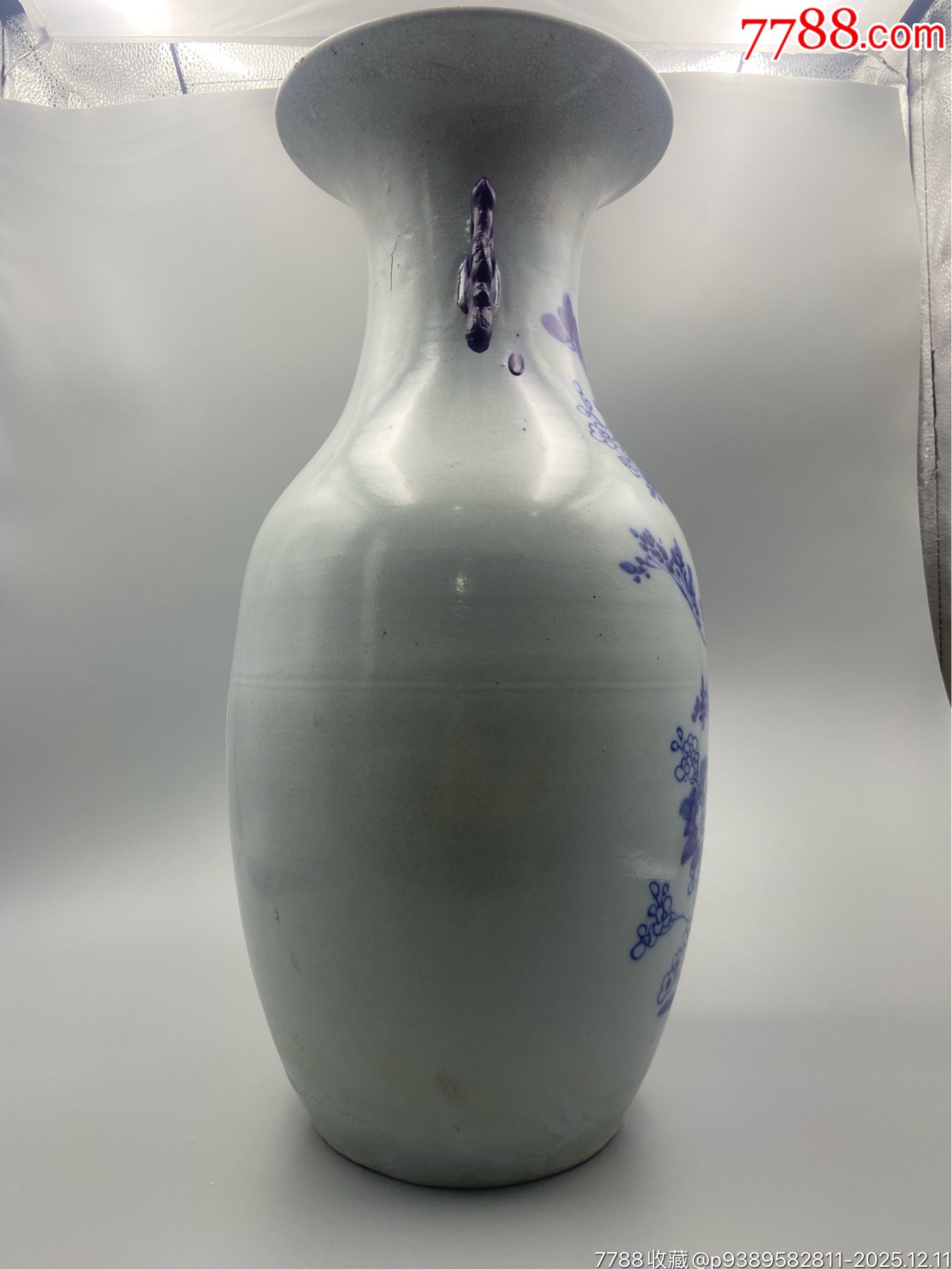 歐洲回流，晚清民國(guó)博古青花大瓶。畫工精細(xì)，絕對(duì)算是同類題材中的佼佼者了_價(jià)格651元_第2張_