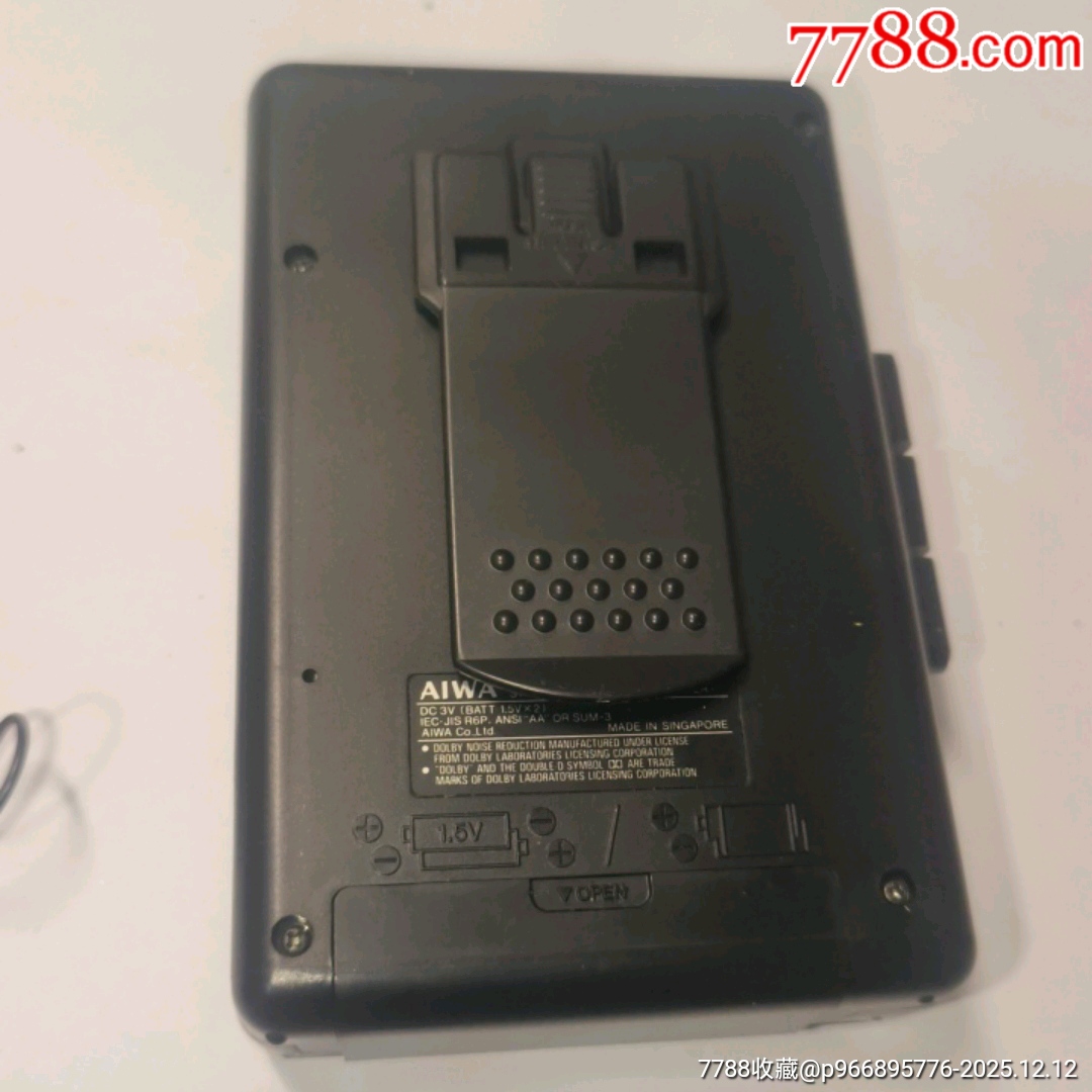 愛(ài)華HS一T11磁帶機(jī)十原裝耳機(jī)（通電！耳機(jī)正常使用）_價(jià)格823元_第9張_