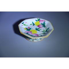 晚清粉彩花卉紋八方高足盤(pán)