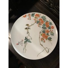 789時(shí)期1987年粉彩花鳥(niǎo)圓形大盤(pán)