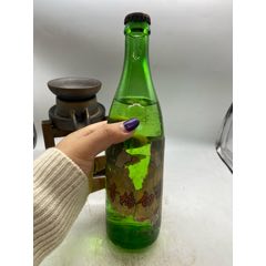 80年代，清徐青梅酒