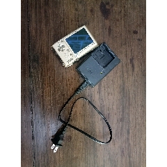 索尼T5數(shù)碼相機(jī)一臺(tái)_卡片機(jī)/數(shù)碼相機(jī)_￥285