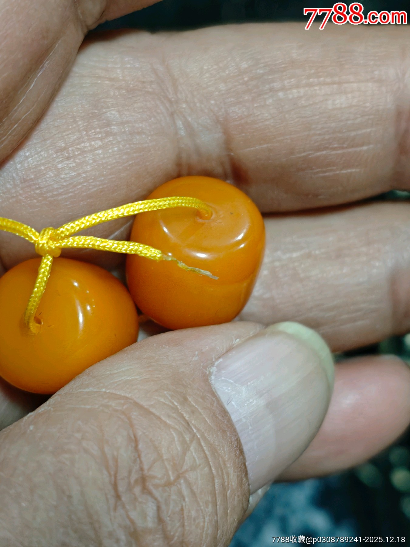 二代雞油黃密蠟桶珠_(kāi)價(jià)格20元_第2張_