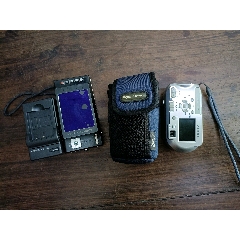 數(shù)碼相機兩臺