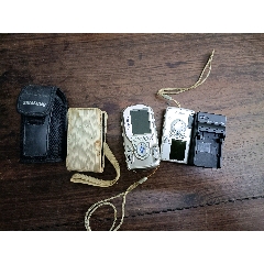 佳能加三星數(shù)碼相機各一臺