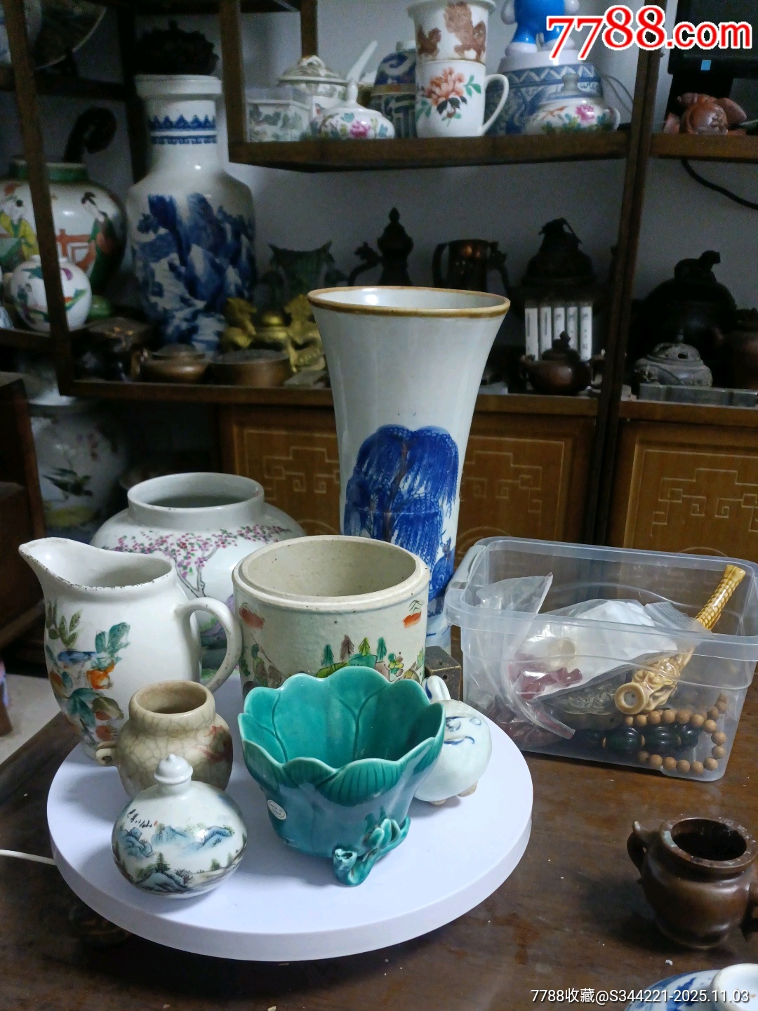 青磁如意紋板沿洗 唐物 中国古玩 中国美術 A923 LIG】中国美術 唐時代 青銅鍍金 貴石象嵌 獣紋古鏡 20㎝ 銅鏡