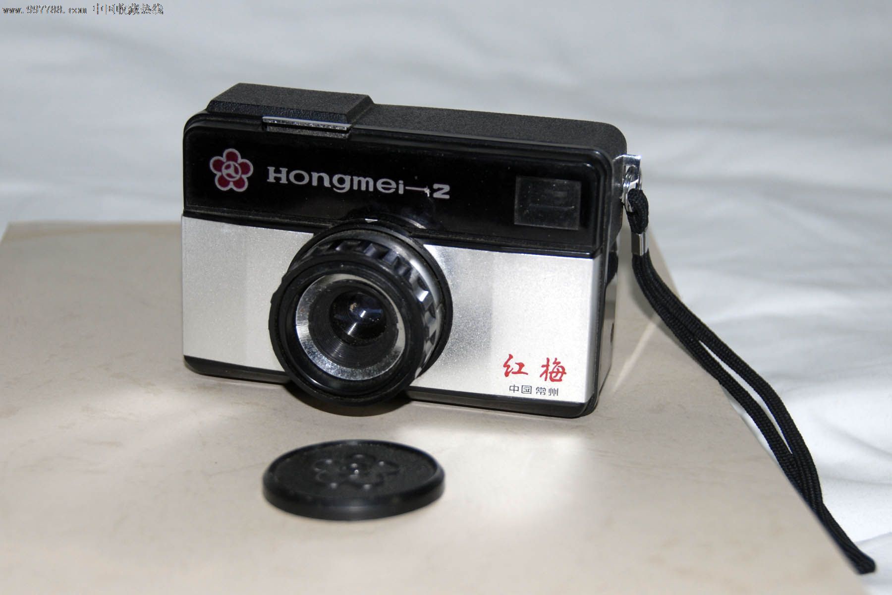 红梅-2照相机,少见的收藏机型.