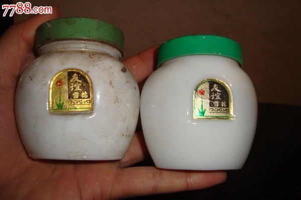 雪花膏瓶