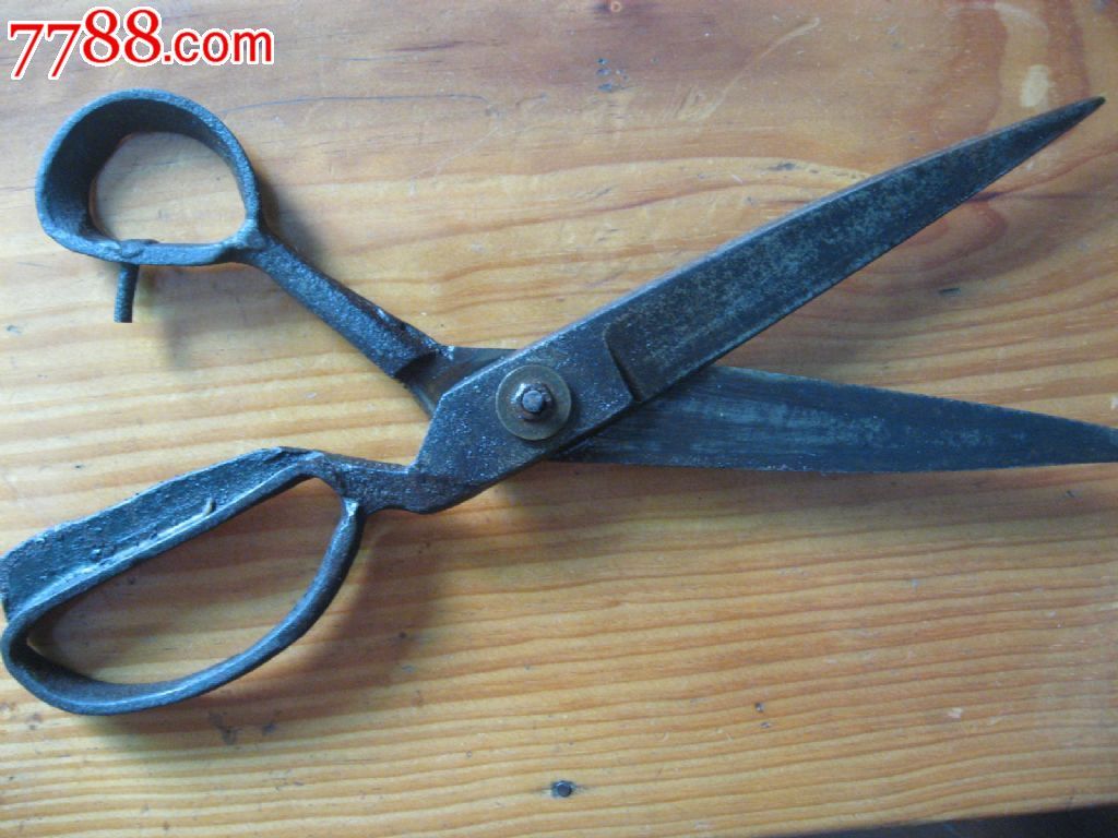 老裁缝剪刀
