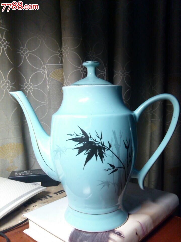 老茶壶.宣化二瓷.竹子图案.蓝色墨竹.造型考究.品相不错.陶瓷瓷器.