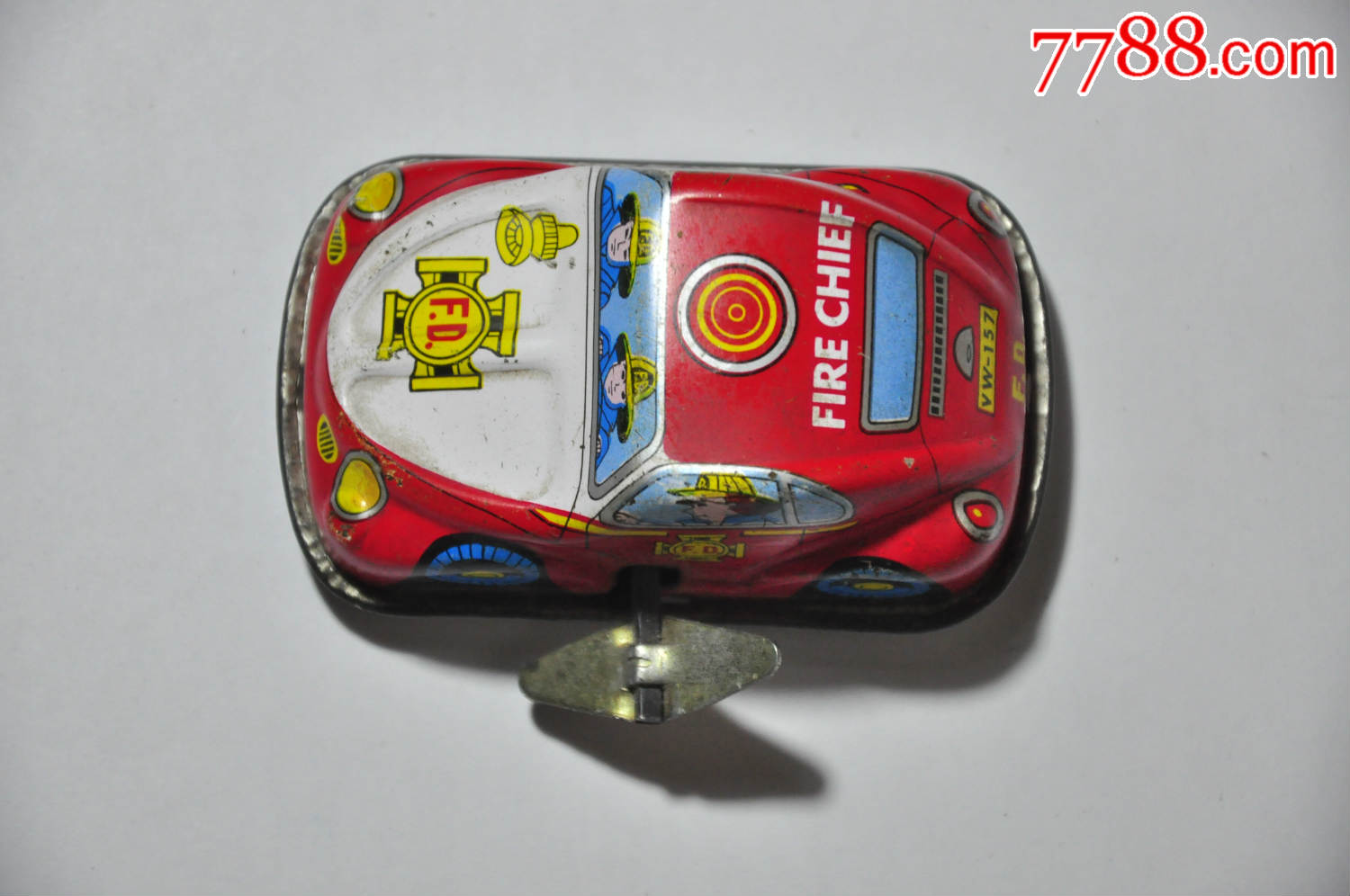 铁皮发条小汽车