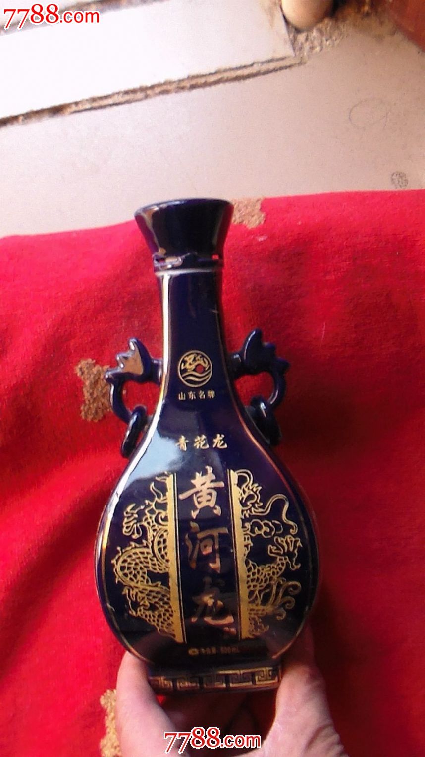 好看的黄河龙酒瓶