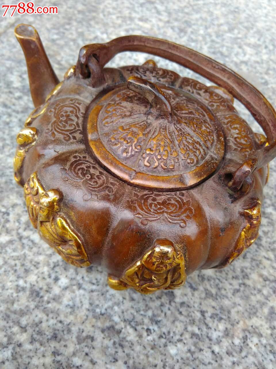 八仙铜壶