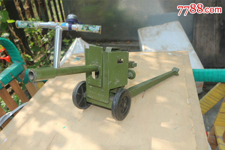 50-60年代老玩具铝大炮