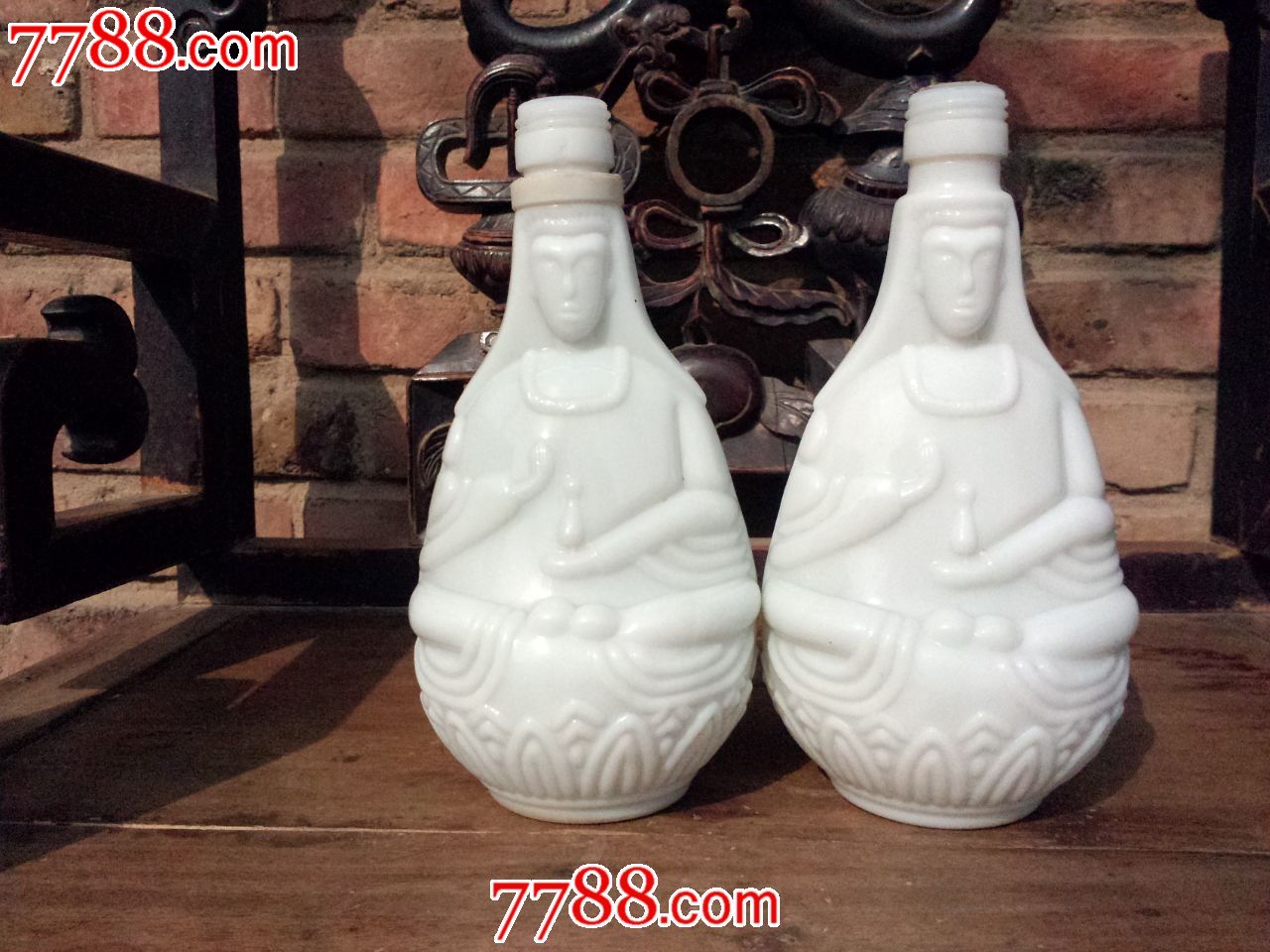 观音酒瓶一对